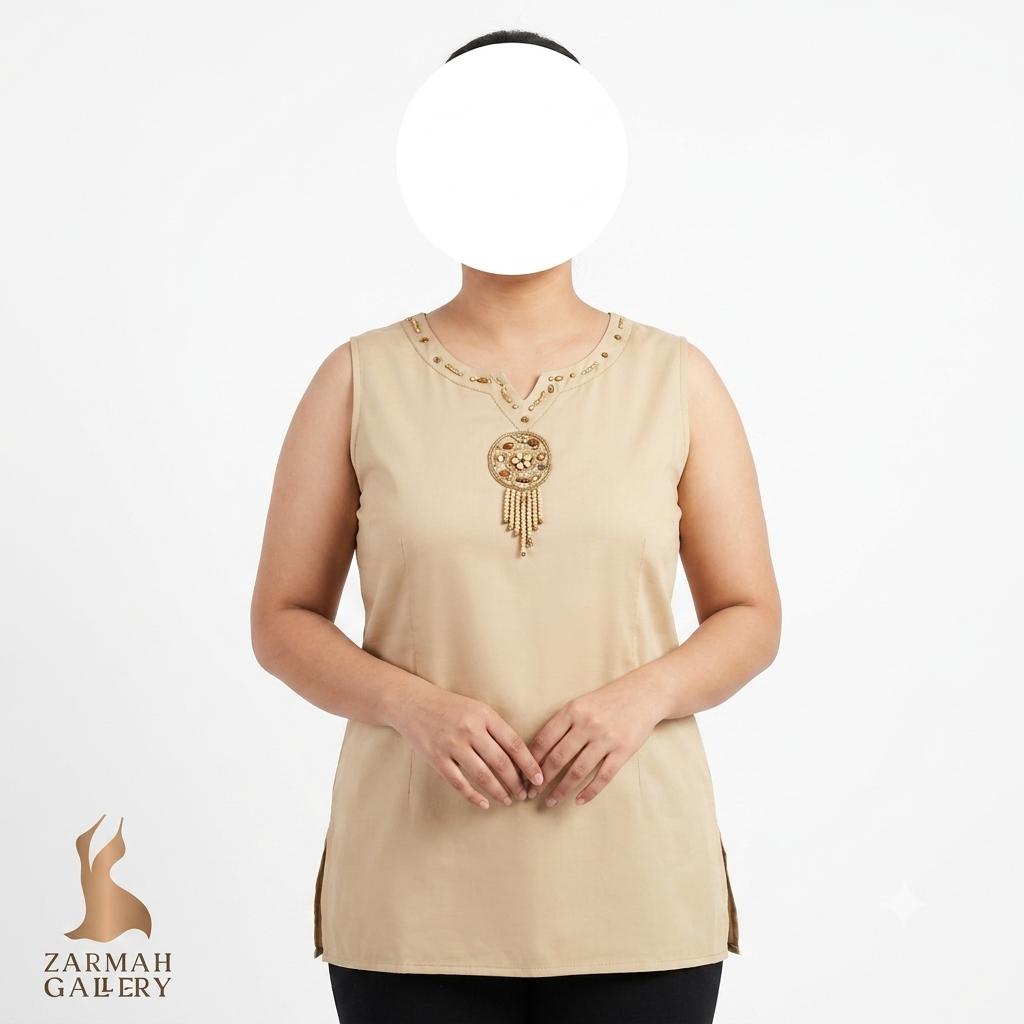 تاپ زنانه استوک اروپایی رنگ کرم گلدوزی و مهرهدوزی شده سایز متوسط مناسب استایل تابستانه و ساحلی