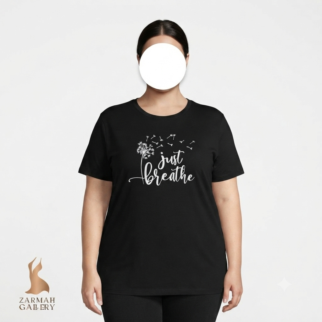 تیشرت مشکی زنانه سایز بزرگ استوک وارداتی طرح‌دار یقه گرد آستین کوتاه مناسب استایل روزمره و اسپرت