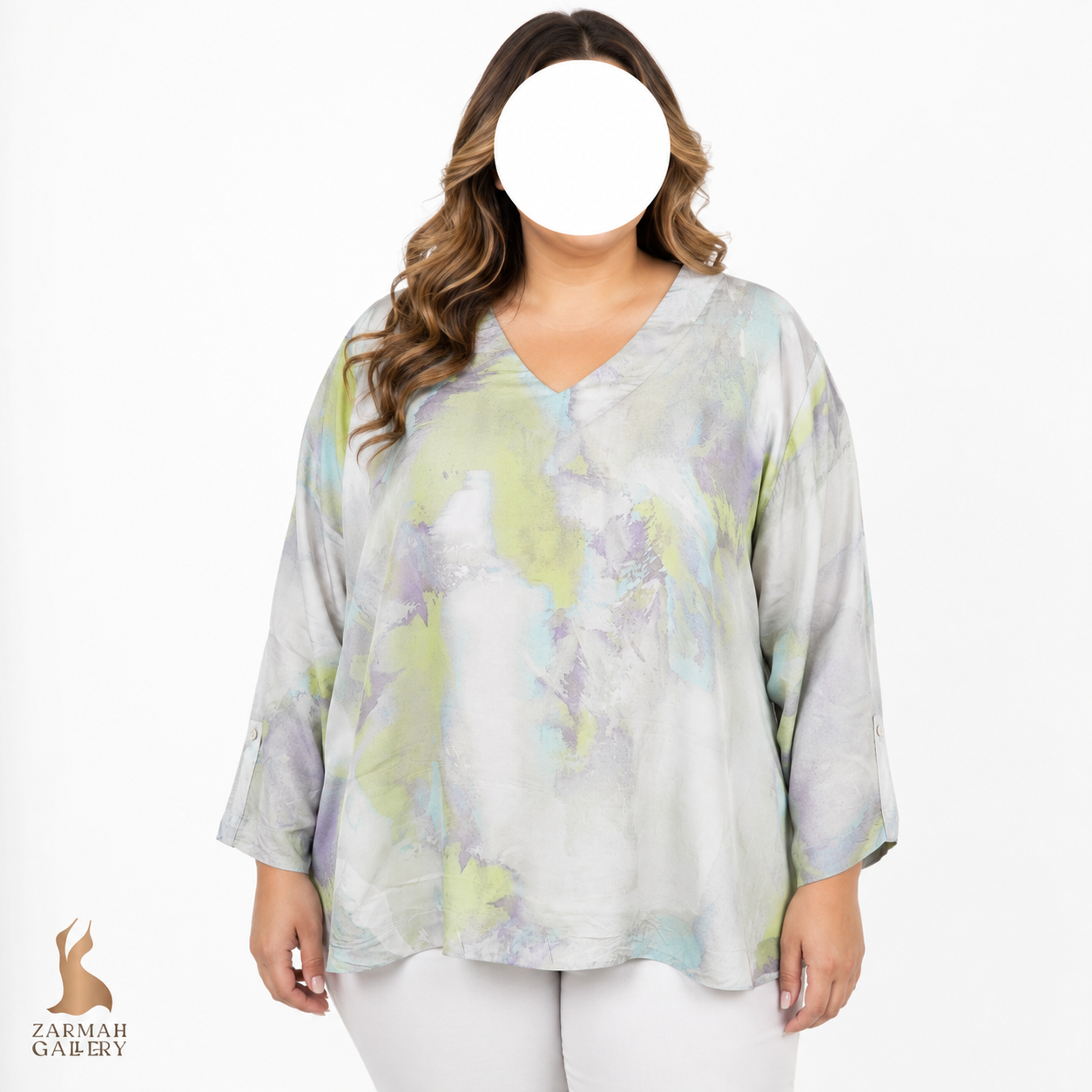 بلوز زنانه سایز بزرگ استوک وارداتی برند بی نیویورک کد 3996 طرح آبرنگی رنگ روشن مناسب استایل مجلسی و روزمره