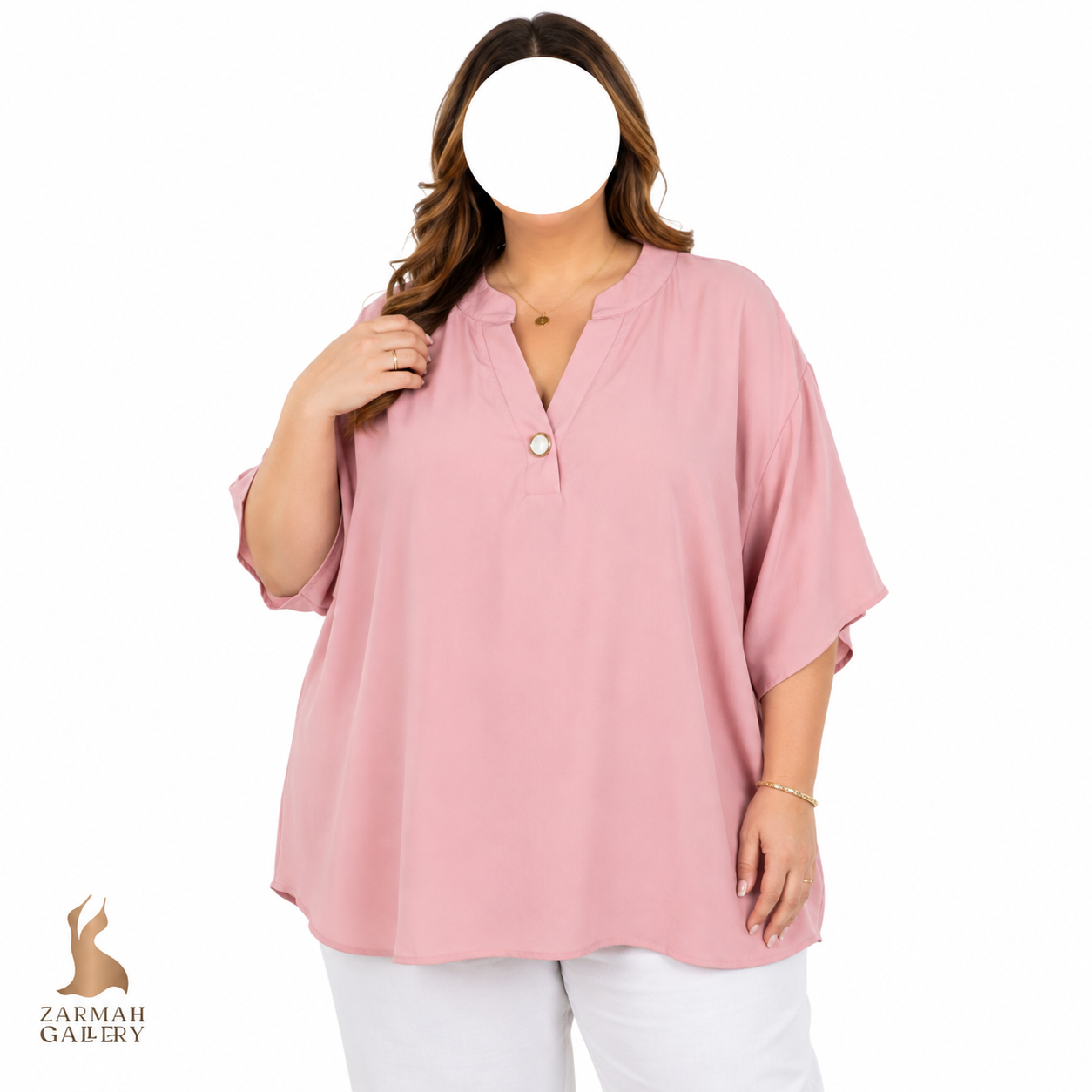 شومیز زنانه سایز بزرگ استوک وارداتی رنگ صورتی مدل یقه چاکدار دکمهدار مناسب استایل روزمره و رسمی