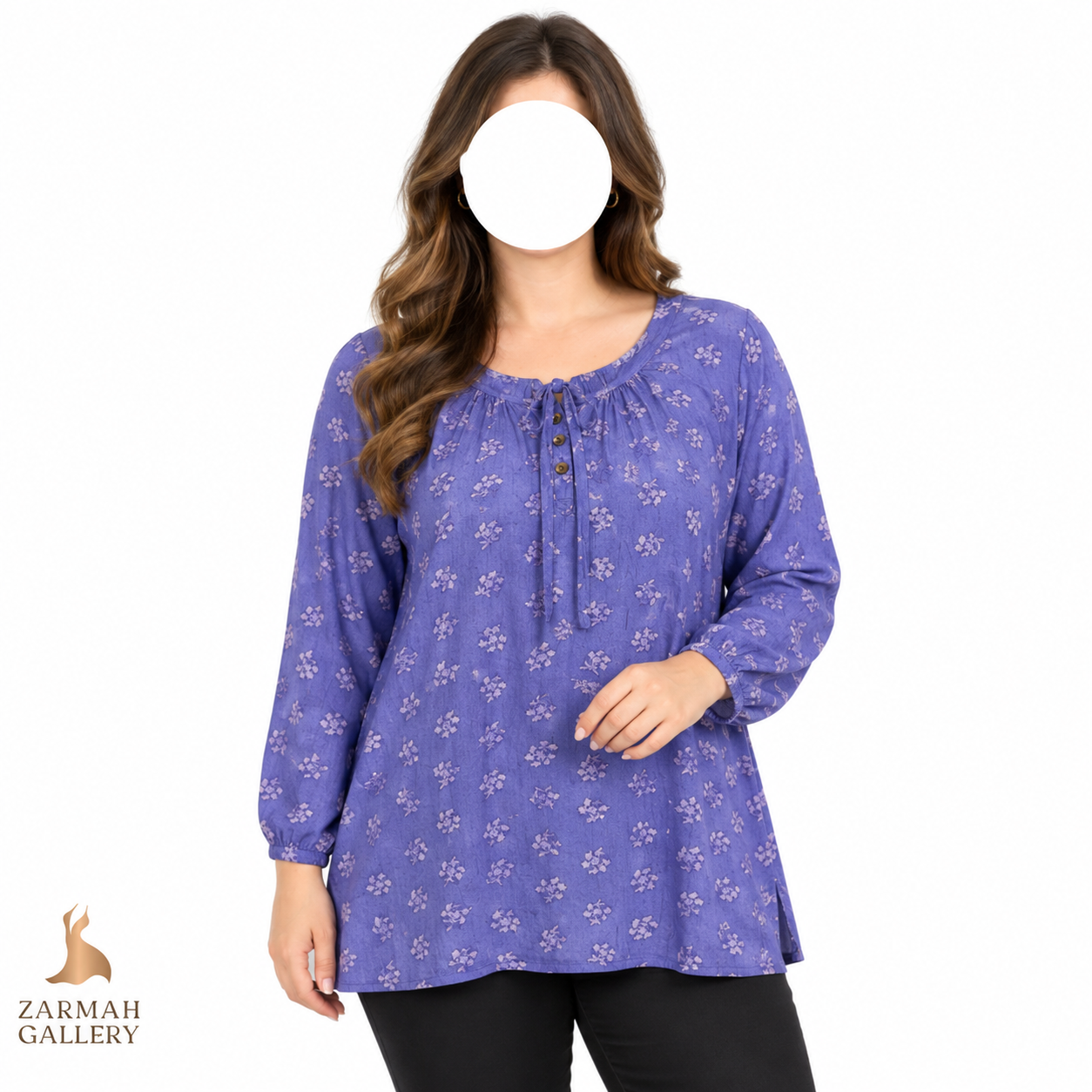 شومیز زنانه استوک وارداتی برند سونوما آبیرنگ طرح گلدار با یقه دکمهدار و آستین بلند مناسب استایل روزمره و تابستانه